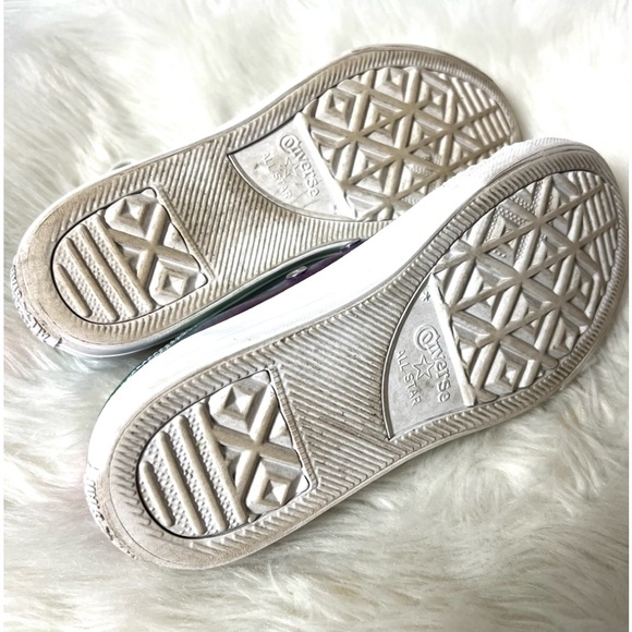 (READ) Converse Youth Girls Rainbow Metallic Shimmery Glitter Size 3 - Picture 4 of 5